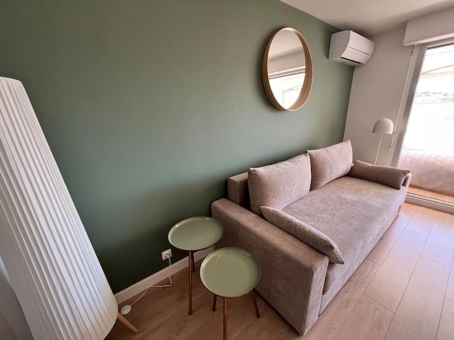 Studio Vue Mer Avec Piscine Et Terrain De Tennis Sausset-les-Pins Zewnętrze zdjęcie