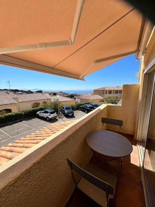 Studio Vue Mer Avec Piscine Et Terrain De Tennis Sausset-les-Pins Zewnętrze zdjęcie