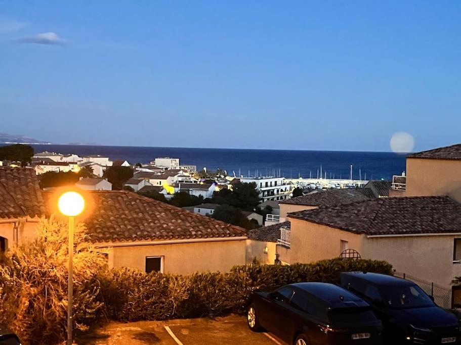 Studio Vue Mer Avec Piscine Et Terrain De Tennis Sausset-les-Pins Zewnętrze zdjęcie
